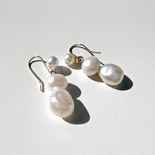 Load image into Gallery viewer, Bea Earrings
