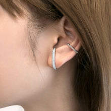 Load image into Gallery viewer, Match with our Crescent Ear Cuff for a thorough look.
